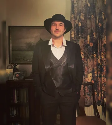 FJackets customer style — Dominic Beresford